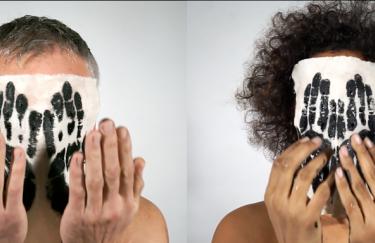 MWANGI HUTTER „BURNING DESIRE TO TOUCH“ (2015), VIDEOSTILL © MWANGI HUTTER, 2017